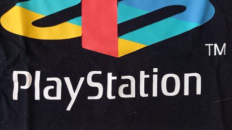 Tričko playstation, h&m,140