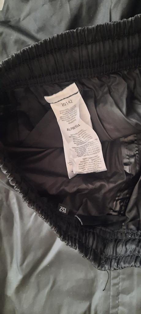 Turistická nepremokavá súprava, cena s poštovným, alpine pro,152