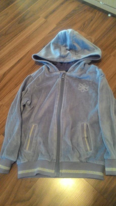 Velurova suprava, lupilu,104