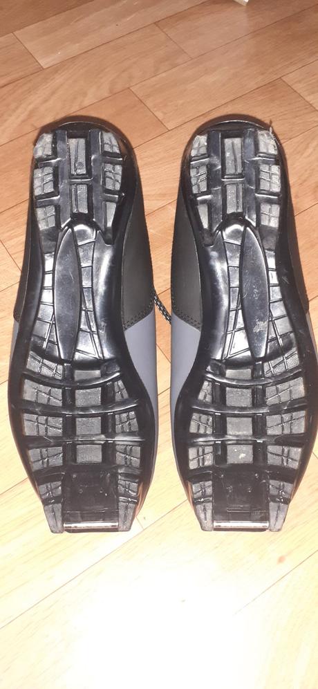 Topánky na bežky 38, 