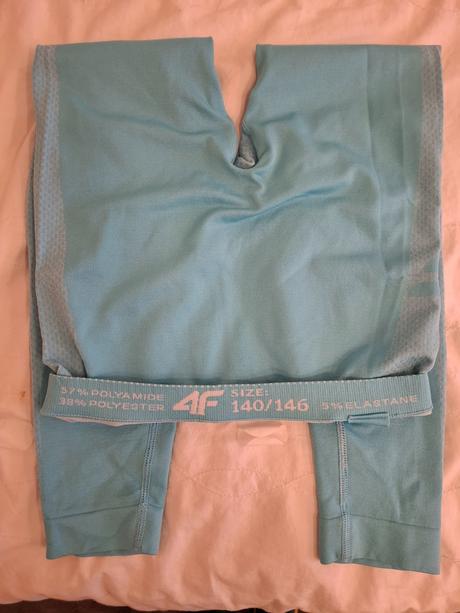 Termobielizeň 4f junior, 146