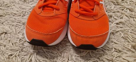 Bežecké tenisky, asics,33