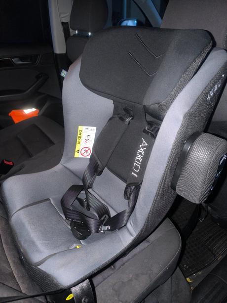 Protismerná autosedačka axkid movekid do 36kg, axkid