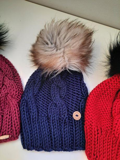 Pletené čiapky, 122