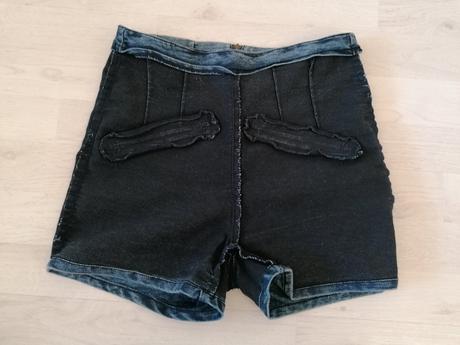 Rifľové kraťasy, esmara,38