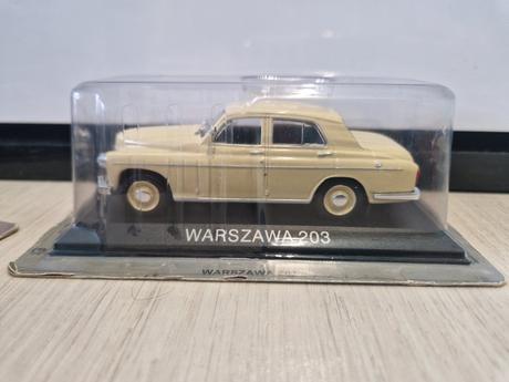 Modely deagostini autíčka mix,