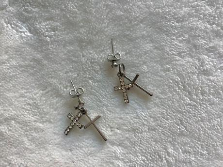 Naušnice krížiky, 