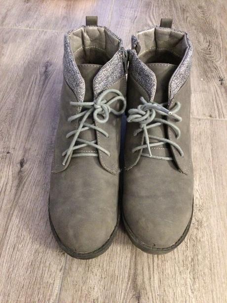 Jesenné poltopánky vel 39, reserved,39