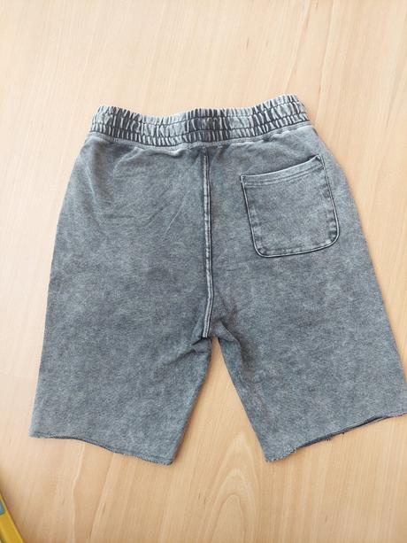 Upletove kraťasy skate, h&m,158