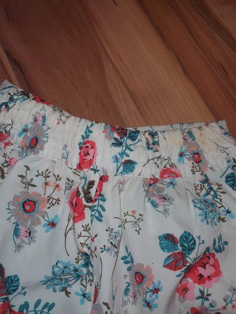 Nádherné šortky xs, xs