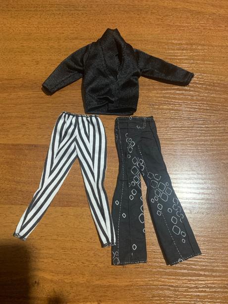 Oblecenie pre male bábiky barbiu,