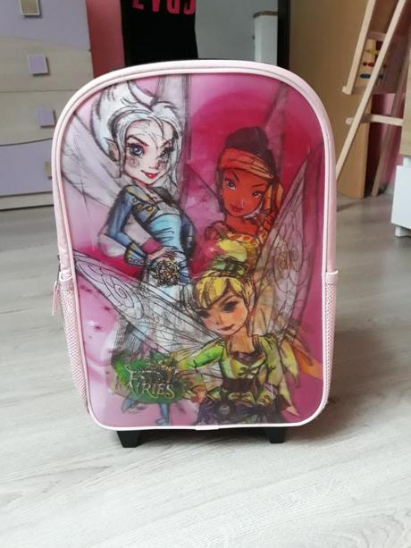 Školská taška na kolieskach,