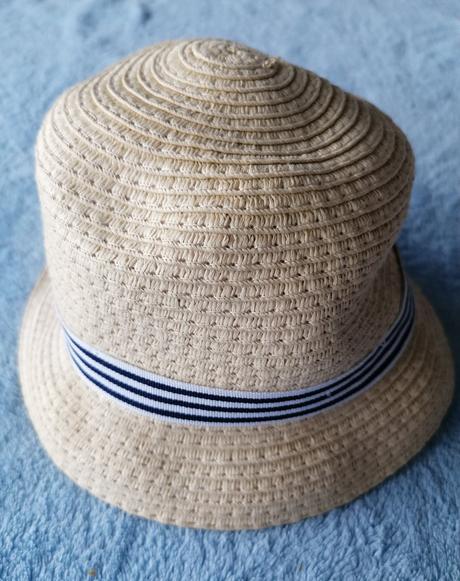 Slameny klobúčik, f&f,68