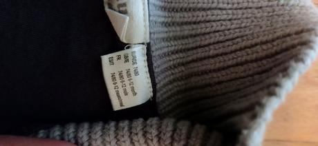 Zateplený svetrík, 74