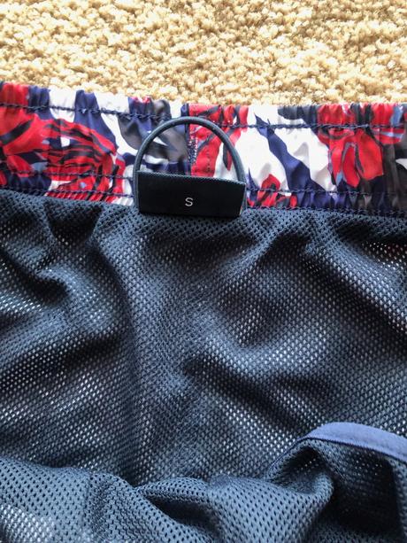 Pánske/junior šortkové plavky zn. joop vel.s, s