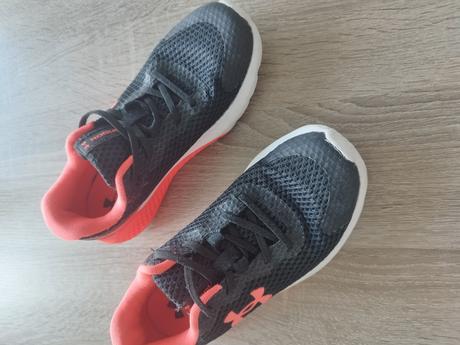 Tenisky, under armour,33