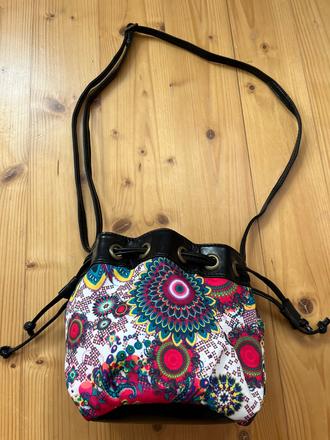 Dievčenská  kabelka, 