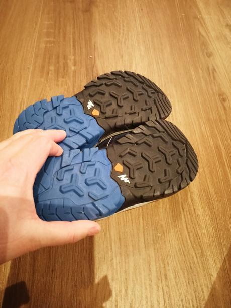 Turistické topánky, quechua,35