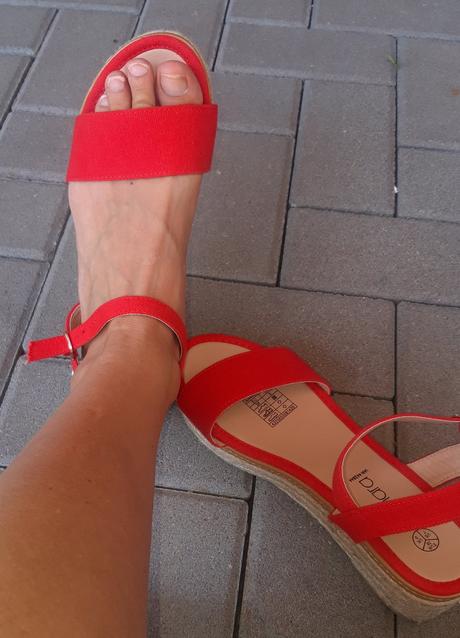 Sandále na platforme, 38