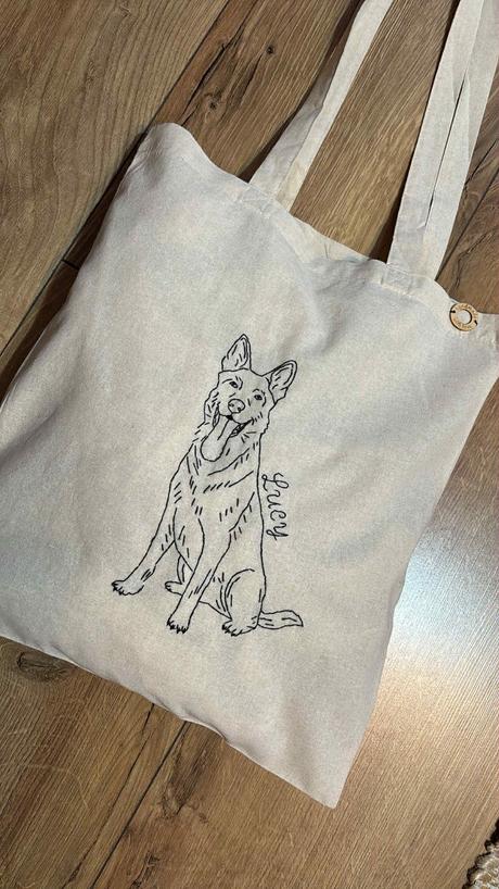 Plátené, ručne vyšívané tašky, 