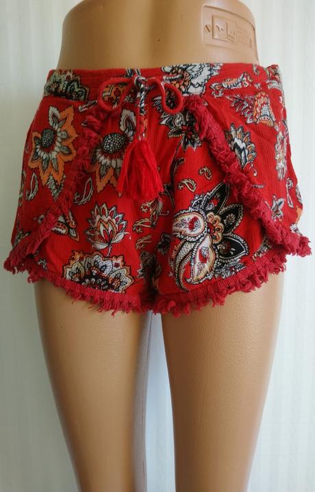 Dámske červené šortky, farebný vzor, river island, river island,xs