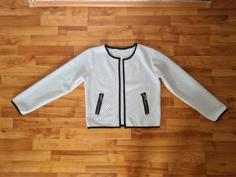 Sako s lemovaním, l