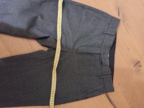 Nohavicovy kostym marc cain, s