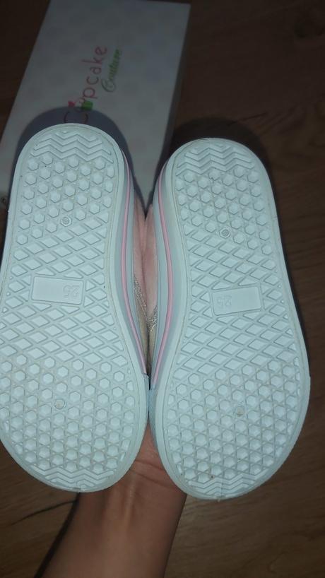 Domaca obuv, cupcake,25