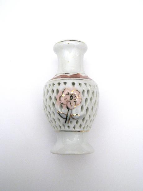 Mini vintage porcelánová váza - kvet,