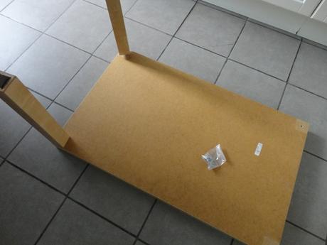 Konferenčný stôl ikea - drevený, 