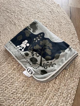 Elodie details deka, 