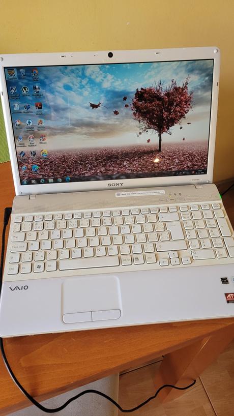 Notebook sony vaio vpceb3e1e-funkčný, sony