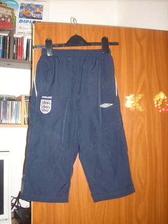 Predám trištvťáky, umbro,158