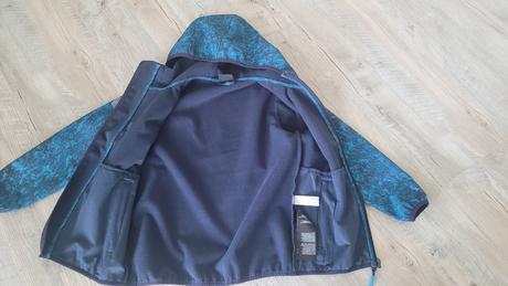 Softshelová bunda, umbro,128