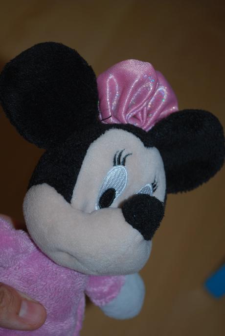 Minnie- plyšová hračka, v.cca 25cm,