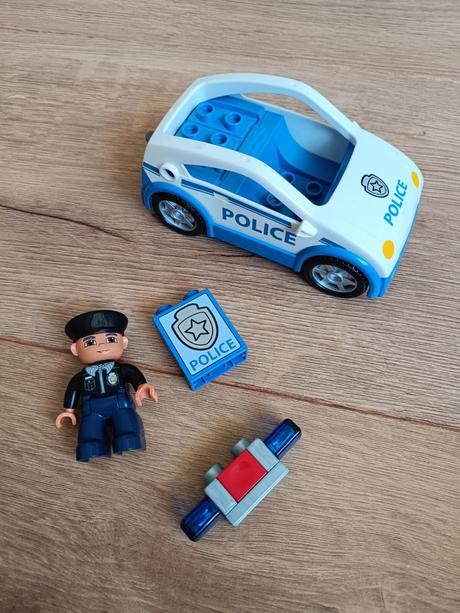 Lego duplo policajne auto,