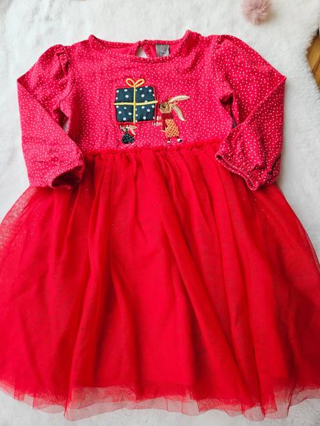 Vianočne šaty, 104