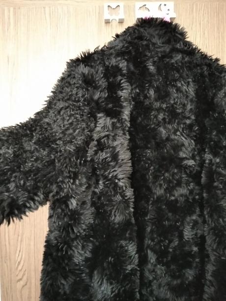 Chlpatý kabátik, h&m,m
