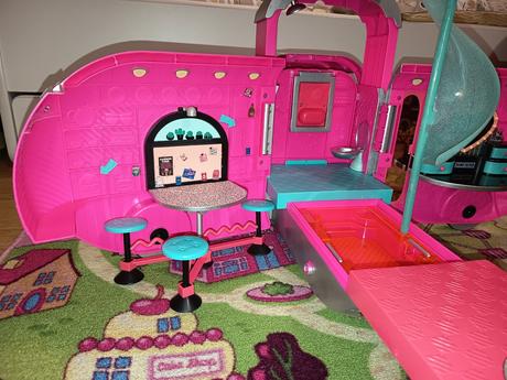 L.o.l. surprise karavan, 
