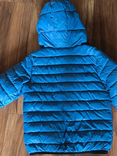 Benetton bunda 140, benetton,140