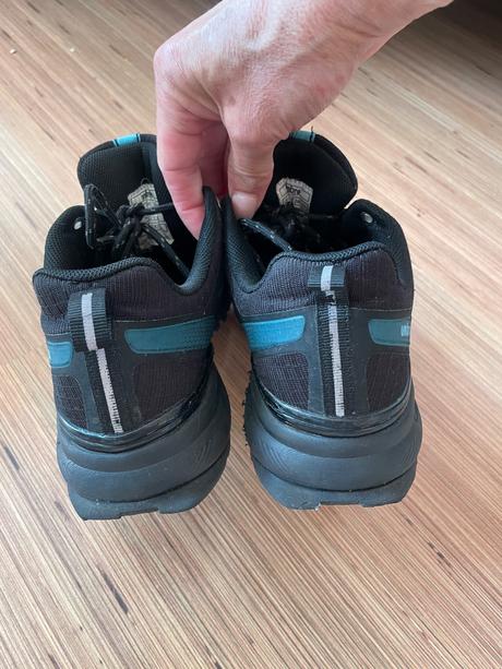 Botasky umbro, umbro,36