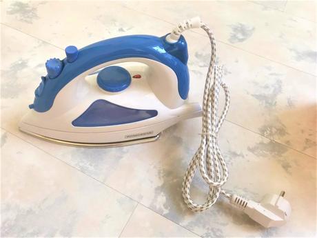 Naparovacia žehlička 2200 w,