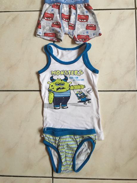Tielko+slipy, grátis nenisené boxerky, baby,98