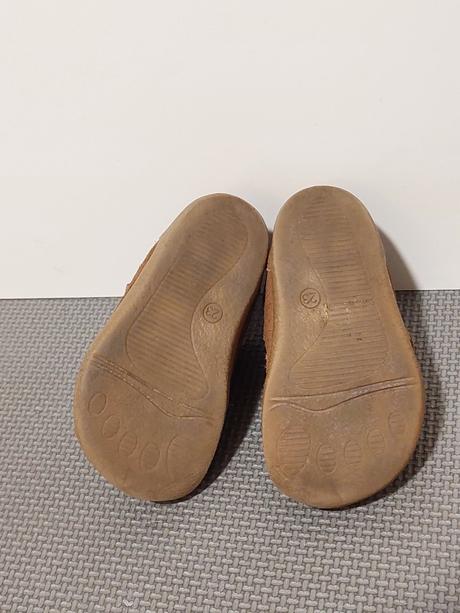 Prechodne topanky mido, 23