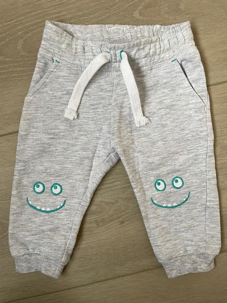 Tepláčiky s usmevom, pepco,68