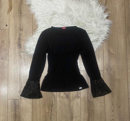 Guess top s čipkou na rukavoch, guess,xs