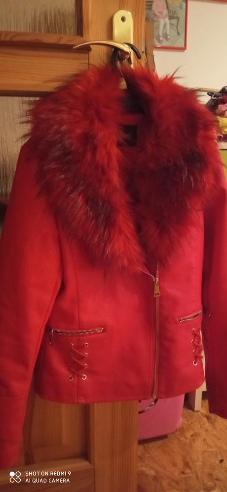 Zateplená koženková bunda, 146