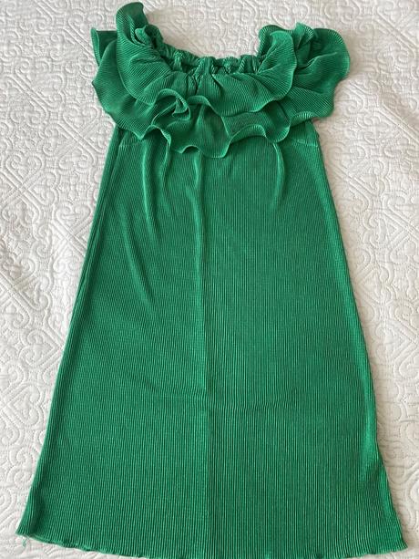 Zelené šaty,španielsky štýl, 38