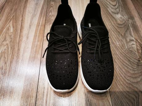 Botasky, v. 38, graceland,38