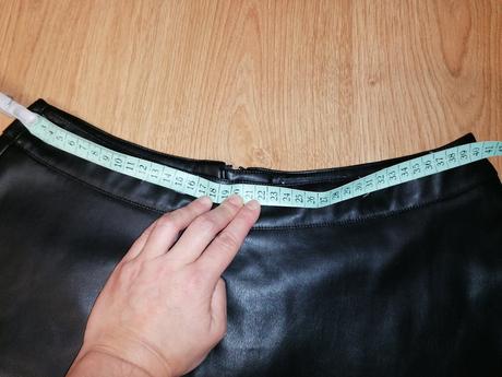 Koženková sukňa do a, fishbone,l